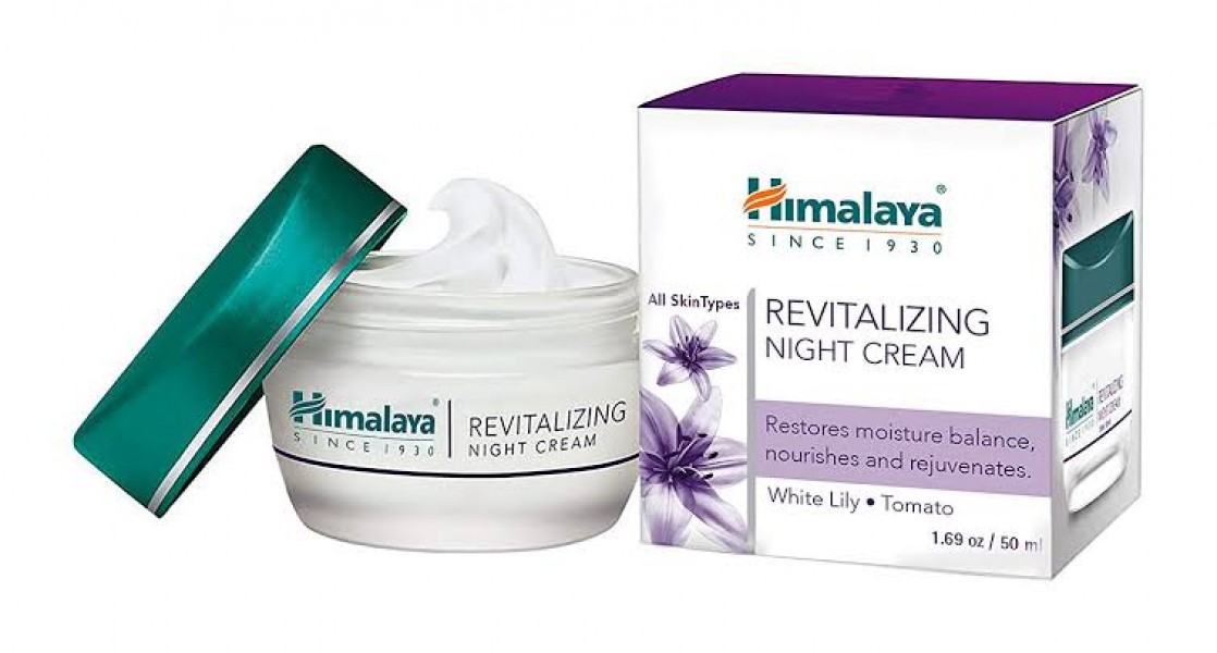 A box of Himalaya Revitalizing Night Cream 50 gm