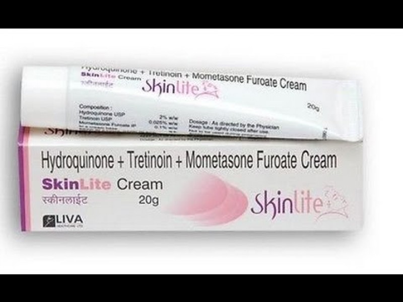 A tube and a box of Hydroquinone (2%) + Mometasone (0.1%) + Tretinoin (0.025%) 20gm Generic Cream