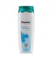A bottle of Himalaya Refreshing Cleansing Milk 100 ml Cleanser