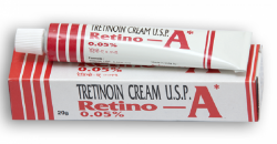 A box and a tube of generic TRETINOIN 0.05 Percent Cream