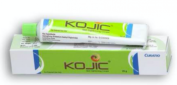 A box and a tube of Kojic acid + Lactokine Fluid  + Axeloglicina Cream
